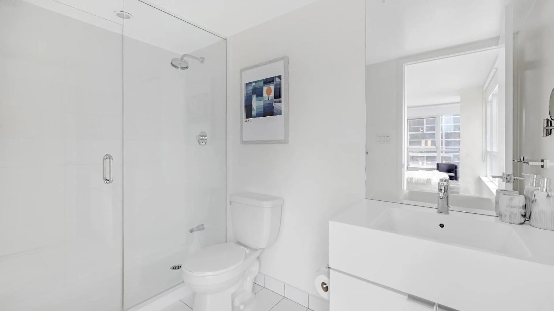 Downtown Oasis Top Location & Free Parking Apartment Toronto 0*,  Canada