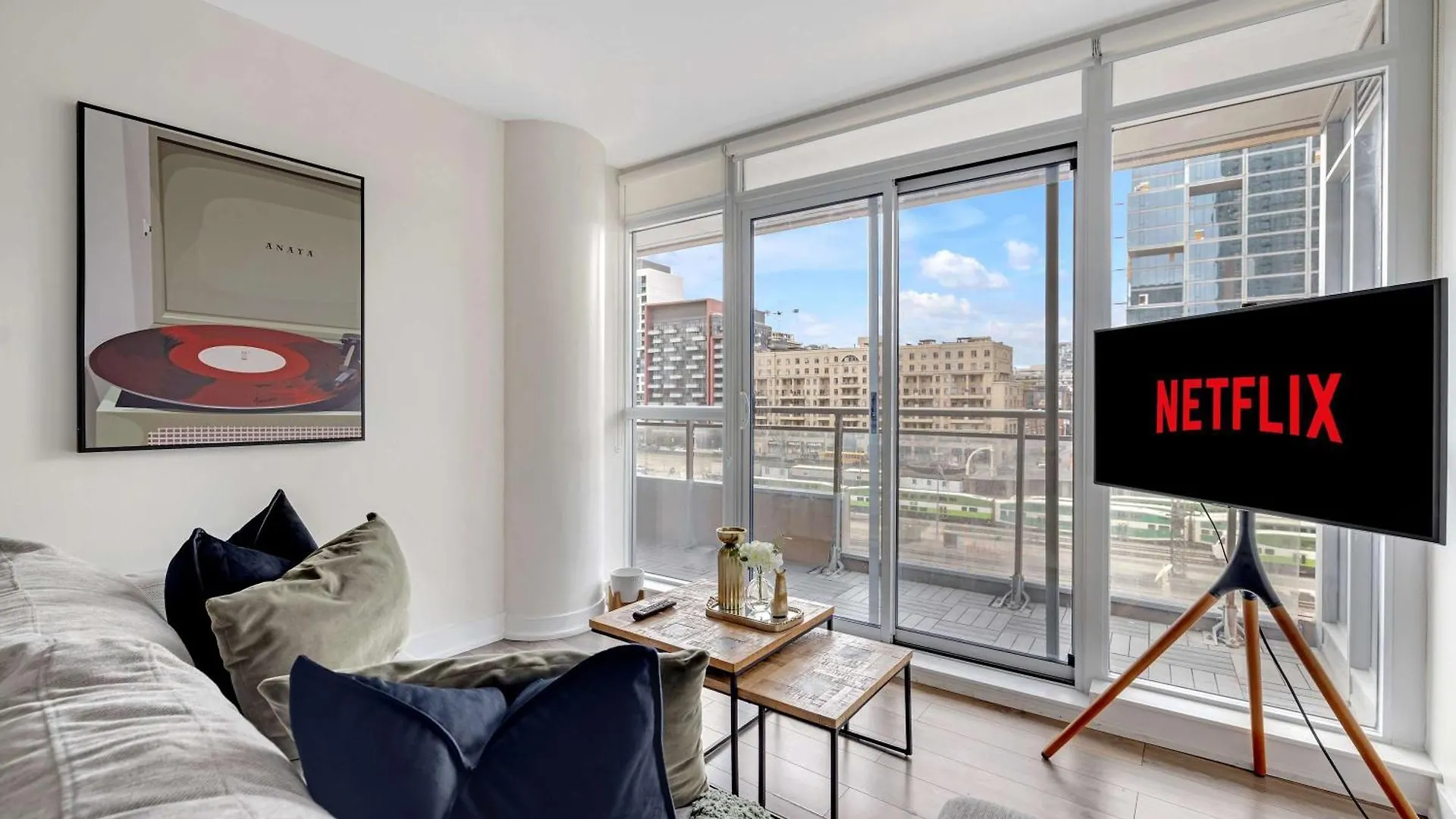Downtown Oasis Top Location & Free Parking Apartment Toronto 0*,