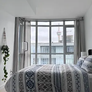  Apartment Stylish 2 Bedrooms W/ Awesome View & Parking
